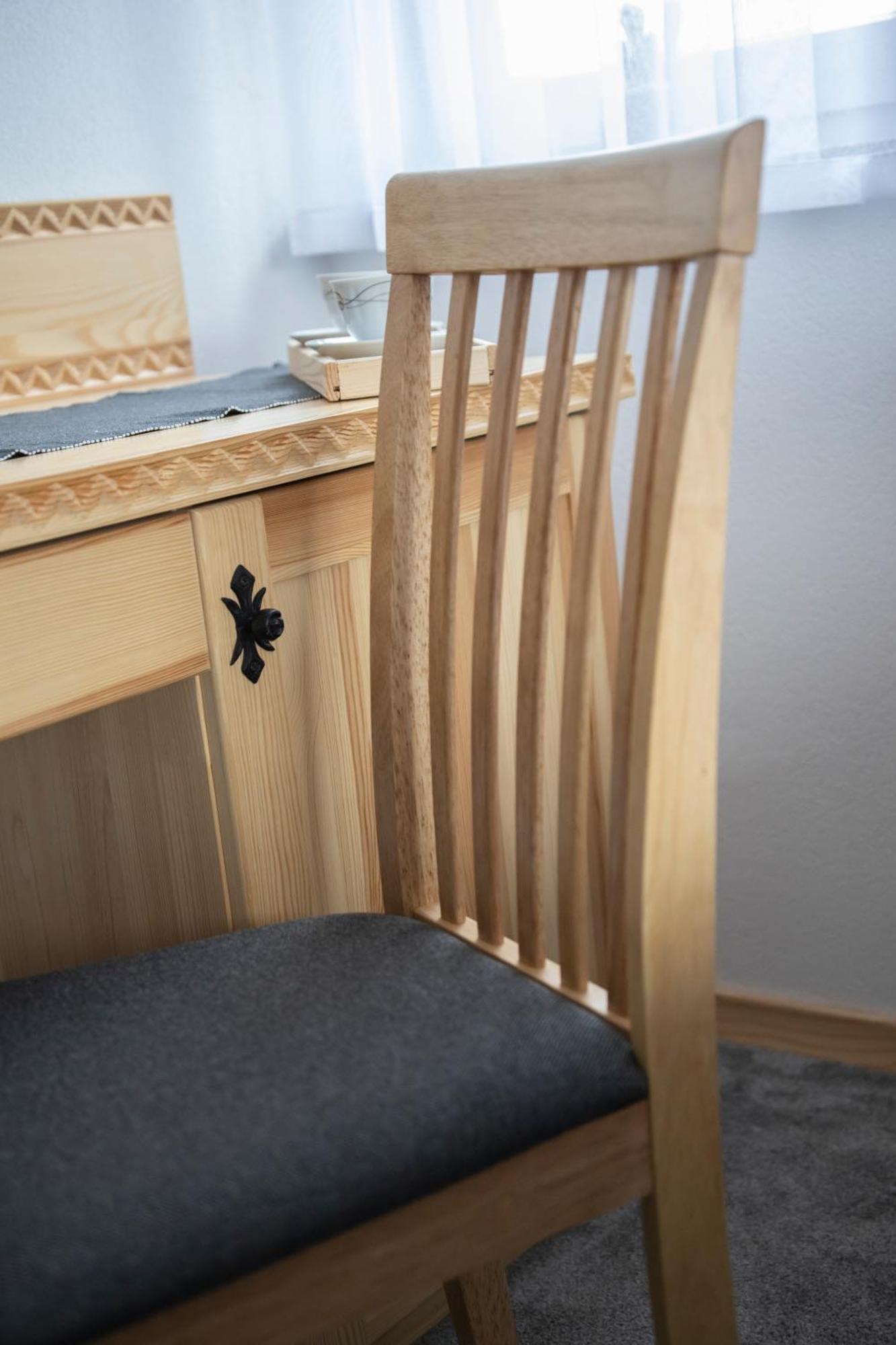 Tatrzanskie Spanie Pokoje Goscinne Poronin Chambre photo
